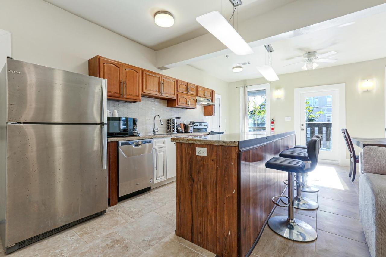 Fully-Furnished 4Br Condo Near Fq New Orleans Bagian luar foto