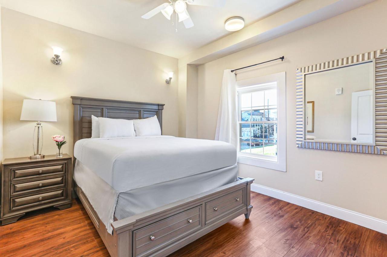 Fully-Furnished 4Br Condo Near Fq New Orleans Bagian luar foto